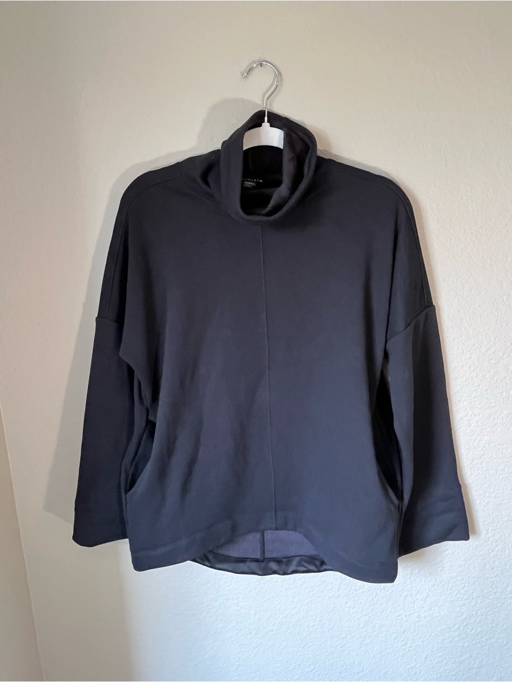 Athleta Black Cozy Karma Asym Cowl Pullover Sweatshirt XXS Like New